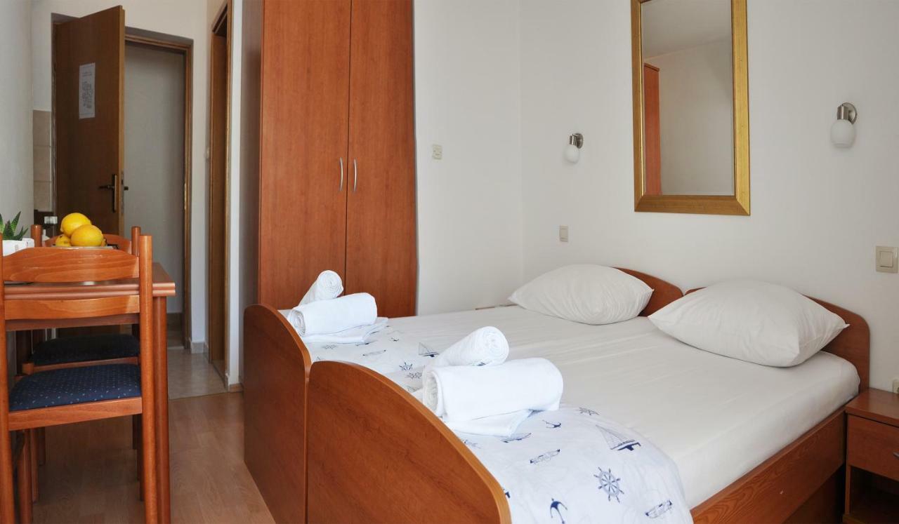 Sunrise Apartments And Studio Apartments 1 ล็อควา โรโกซนิตซา ภายนอก รูปภาพ