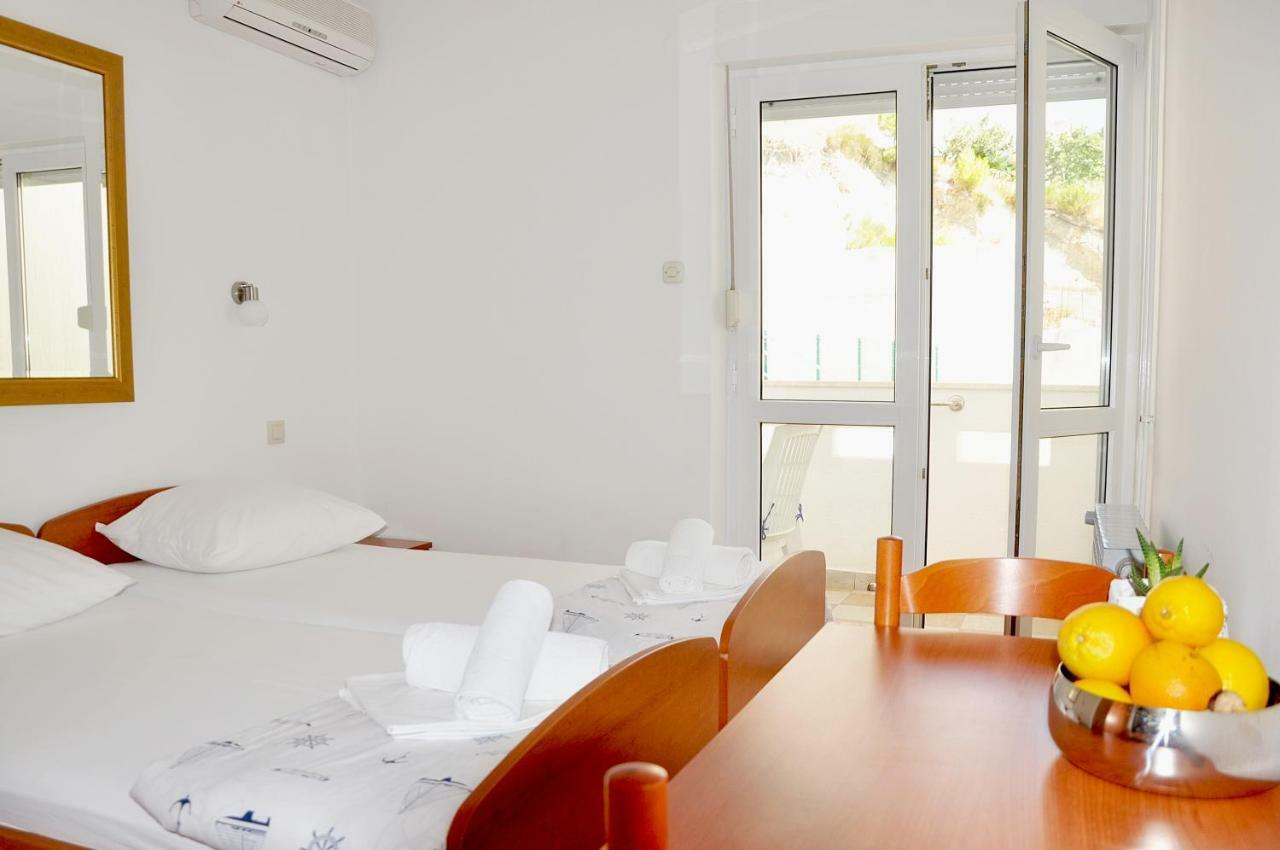 Sunrise Apartments And Studio Apartments 1 ล็อควา โรโกซนิตซา ภายนอก รูปภาพ